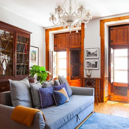 Alfama Terrace Apartment With Authentic XVIII Tiles And Historic Notes 3 Bedrooms & 2 Bathrooms Ac Lisbon Luaran gambar