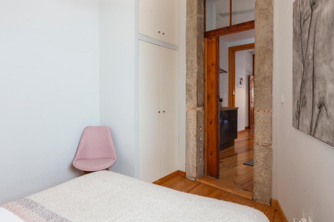 Alfama Terrace Apartment With Authentic XVIII Tiles And Historic Notes 3 Bedrooms & 2 Bathrooms Ac Lisbon Luaran gambar