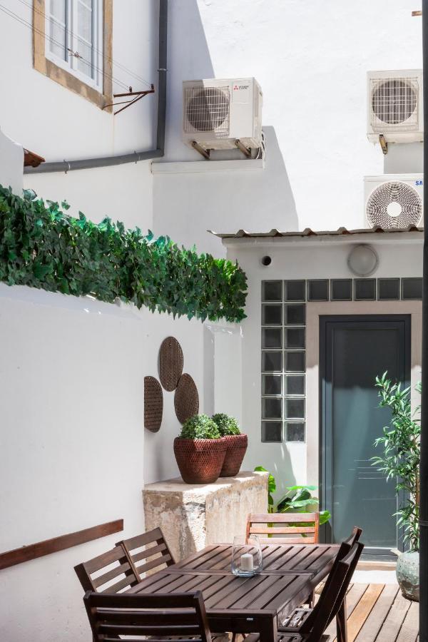 Alfama Terrace Apartment With Authentic XVIII Tiles And Historic Notes 3 Bedrooms & 2 Bathrooms Ac Lisbon Luaran gambar