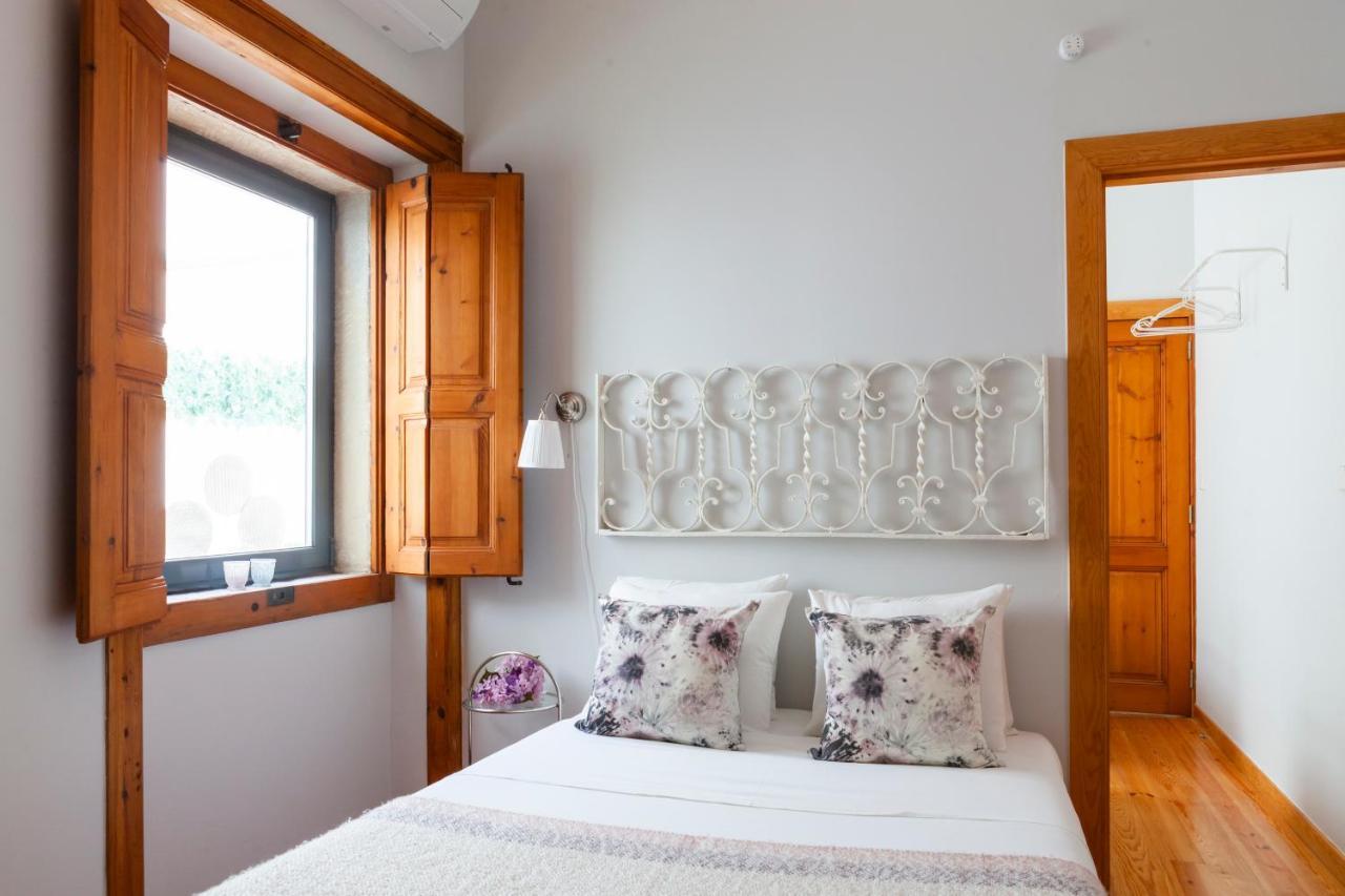 Alfama Terrace Apartment With Authentic XVIII Tiles And Historic Notes 3 Bedrooms & 2 Bathrooms Ac Lisbon Luaran gambar