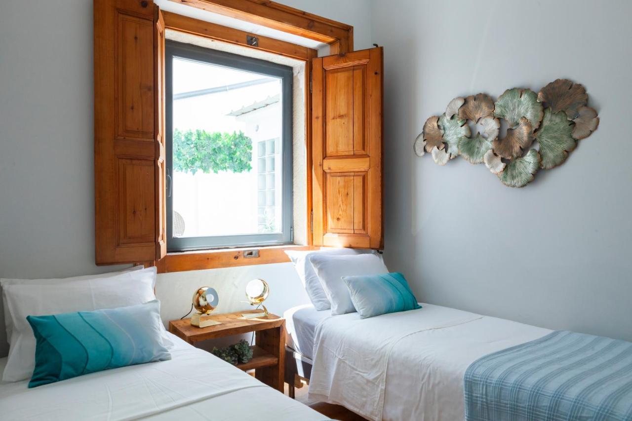 Alfama Terrace Apartment With Authentic XVIII Tiles And Historic Notes 3 Bedrooms & 2 Bathrooms Ac Lisbon Luaran gambar